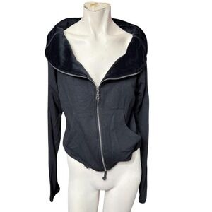 Y2K Black velvet zip up jacket‎